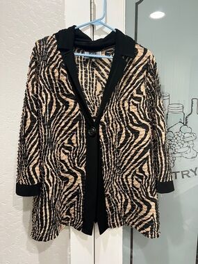 Slinky Brand Black and Beige Zebra-Print Blazer
